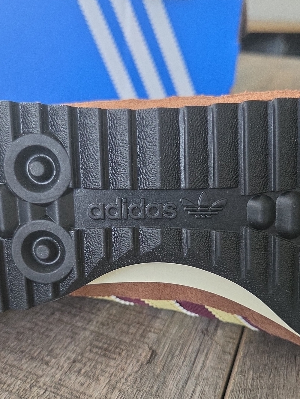 NWT Adidas Women's SL 72 OG 'Maroon Preloved Brown' Shoes IE3425 - Picture 11 of 11